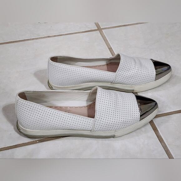 Miu Miu Embossed white metallic silver Leather Cap-Toe loafers 37 us size 6.5 7 - Picture 6 of 13